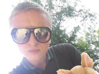 AlanLuxRoyal - Live porn & sex cam - 6736728