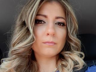 Picture of the sexy profile of AnnaSweet69, for a very hot webcam live show !