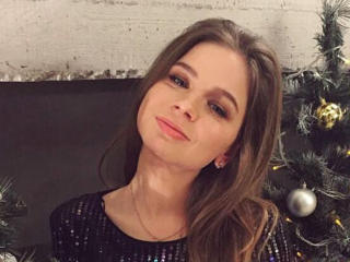 JuliannaFresh szexi modell képe, a nagyon forró webkamerás élő show-hoz!